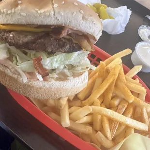 Bacon cheese burger