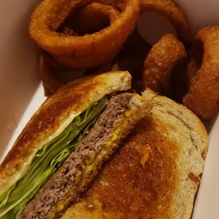 Patty melt, num, no onions add lettuce , side of O rings