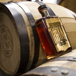 Royal Gold Caramel Apple Crisp