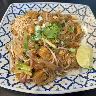 N1. Pad Thai