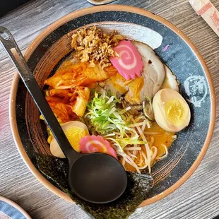 R5. Spicy Tonkotsu Ramen ()