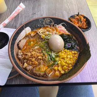 R5. Spicy Tonkotsu Ramen ()