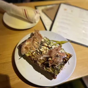 Okonomiyaki pizza