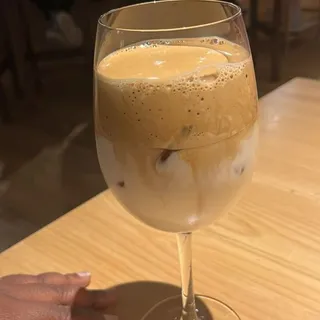 Dalgona Coffee