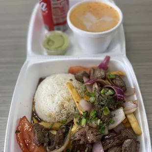 Lomo saltado