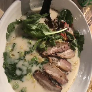 Tonkotsu Ramen(Well Known Japanese Ramen)