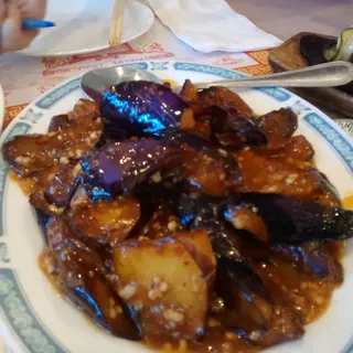 Egg Plant with Garlic Sauce