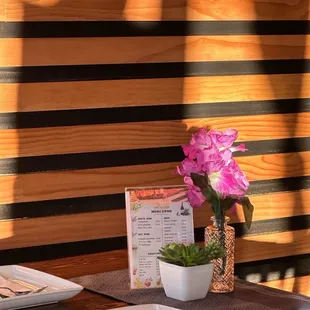 sushi and sashimi, interior
