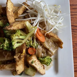 Pad See Ew w/ tofu