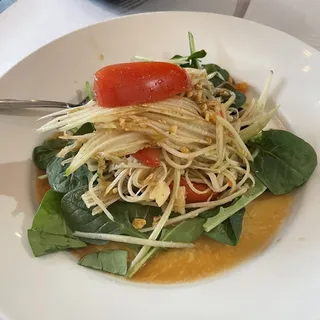 Papaya Salad (Thai style)