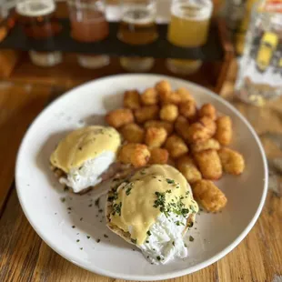 Eggs Benedict