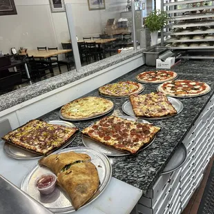 food, pizza