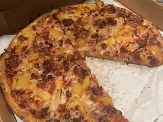 Pizza by Robert