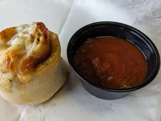 Mimi's Pizza