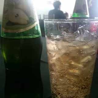 Georgian Pear Lemonade