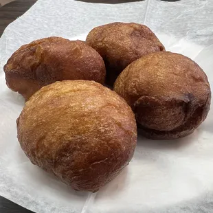 4 Piece Puff Puff