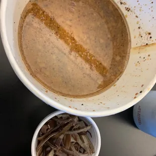 items packaged separately to avoid soggy ramen