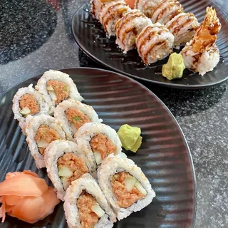 Spicy Tuna Roll**