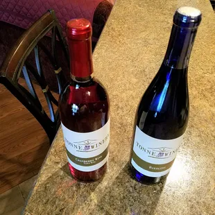 my takeaways:  a tart cranberry table wine and tasty Reisling