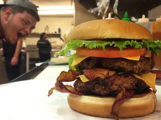 Broaddus Burgers