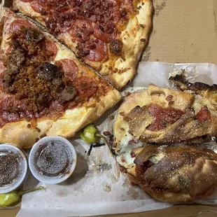 2 slices and a Calzone