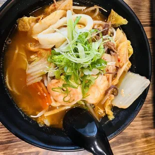Seafood ramen