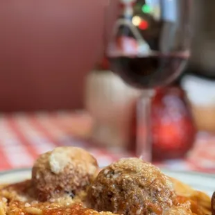 Spaghetti and Meatballs