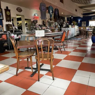 Tony Baloney&apos;s