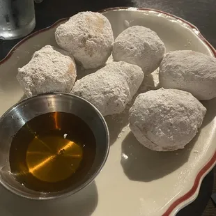 Zeppoles