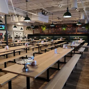 Spacious interior! Pretty empty around 5:30! But many people were ordering take out!