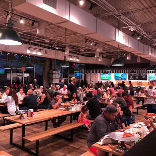 Saturday Night crowd