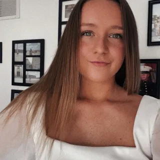 Kirsten R.