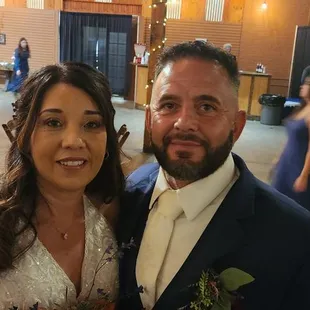 Susana and Ben at Site 17 Wedding