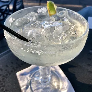 I thought that golden margaritas were supposed to be gold? Looks pretty, but was weak.