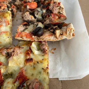 No air. Google pinsa to see what they should look like.