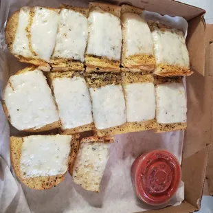 Garlic cheese bread.