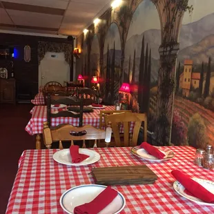 sushi and sashimi, interior