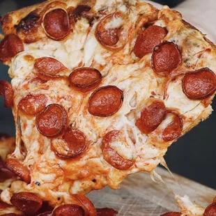 food, pizza