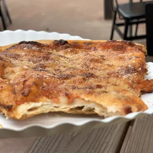 Really crispy, really dry cheese pizza.