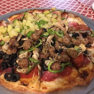 Half combo, Half Hawaiian