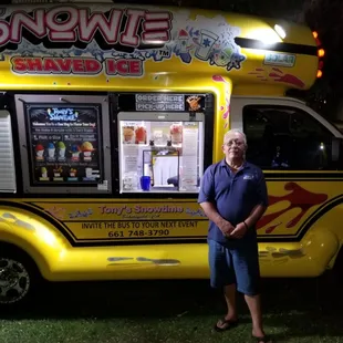 Tony, the owner of the Snowie Bus of Bakersfield/ Tony's Snowtime.