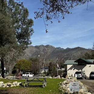 a picnic table in the grass
