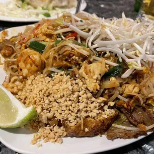 Combination Pad Thai