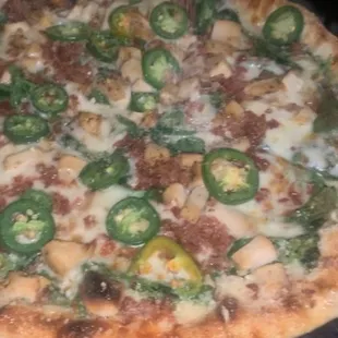 Chicken and Spinach Alfredo Pizza
