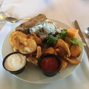 Chicken Salad with Cranberry and Walnut bread, side of Frites
