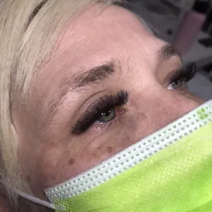 Volume lashes
