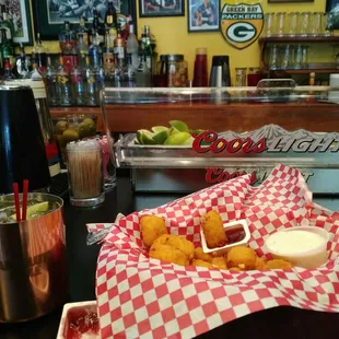 Fiery Mule and cheese curds with jelly,,, is it lunch? is it dessert? I&apos;m so confused and so SATISFIED!!!