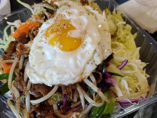 Rohey's Wok & Grill