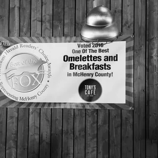 2016 &quot;Best of the Fox Valley&quot; top 3 in McHenry County.