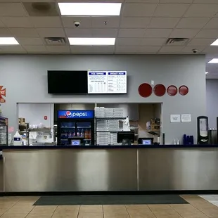 Main counter ordering area